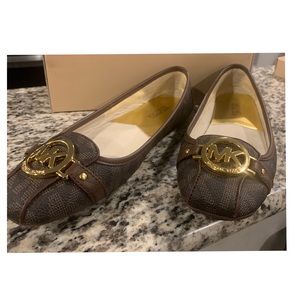 Michael Kors Flats